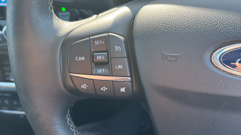 Ford Fiesta 1.0 EcoBoost Titanium 5dr Petrol Hatchback